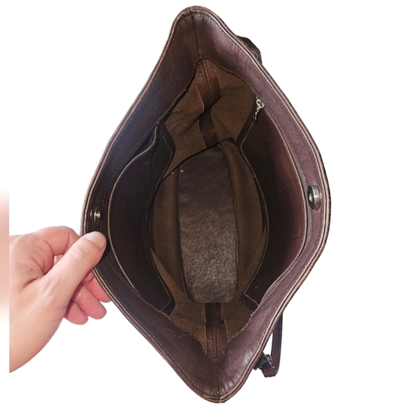 COACH | Coach Westport Leather Tote | Coach 4242 | 90s Vintage | Bucket Bag - Picture 14 of 16